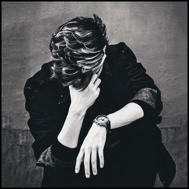 چگونه خاطره بد خیانت را فراموش کنیم | راهکارهای عملی برای آرامش روانی