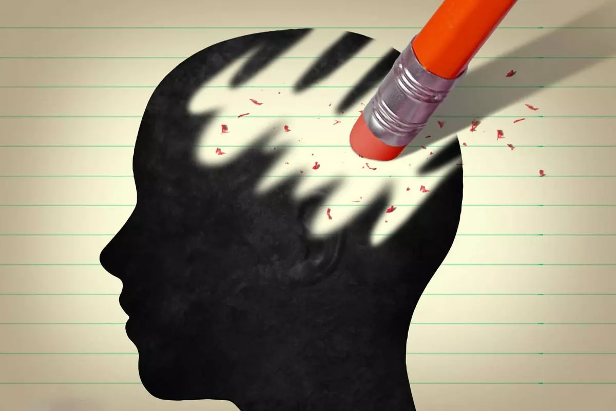 چگونه رابطه کات شده را فراموش کنیم | ۱۲ گام عملی