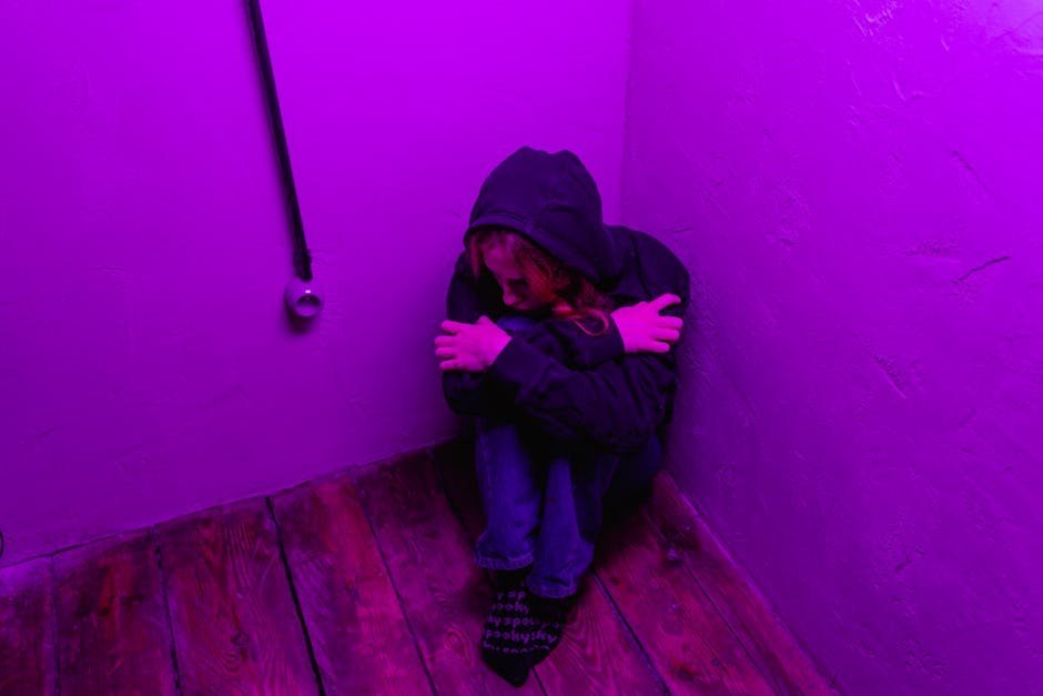 چه رفتارهایی تنهایی را مزمن می‌کند؟